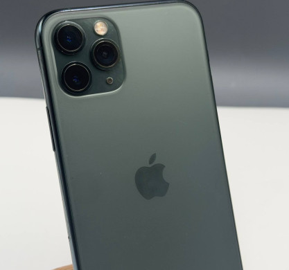 iPhone 11 Pro 256GB Midnight Green 100%